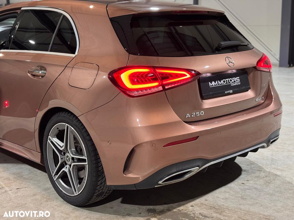 Mercedes-Benz A 250 4Matic Aut. - 8