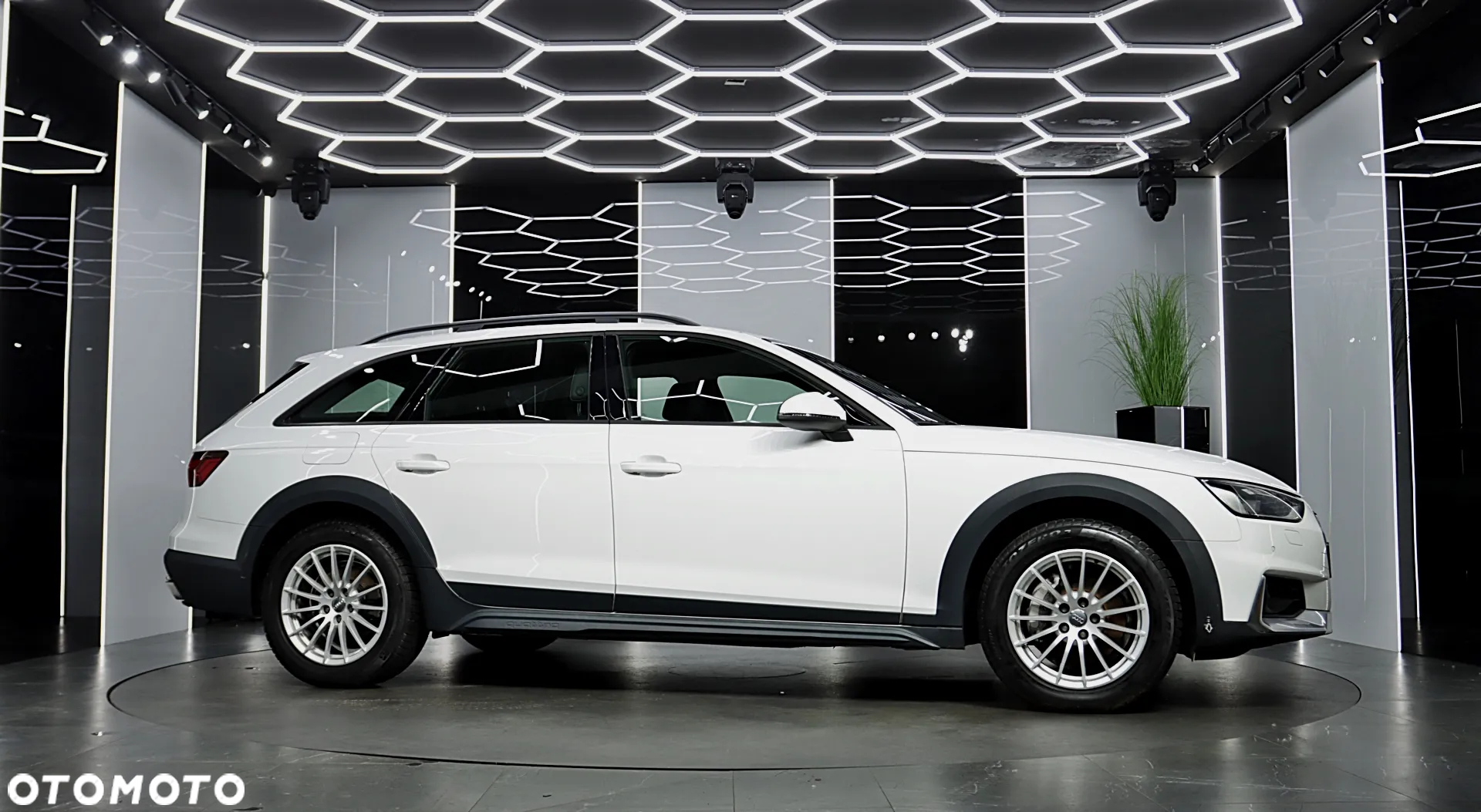 Audi A4 Allroad 40 TDI Quattro S tronic - 13