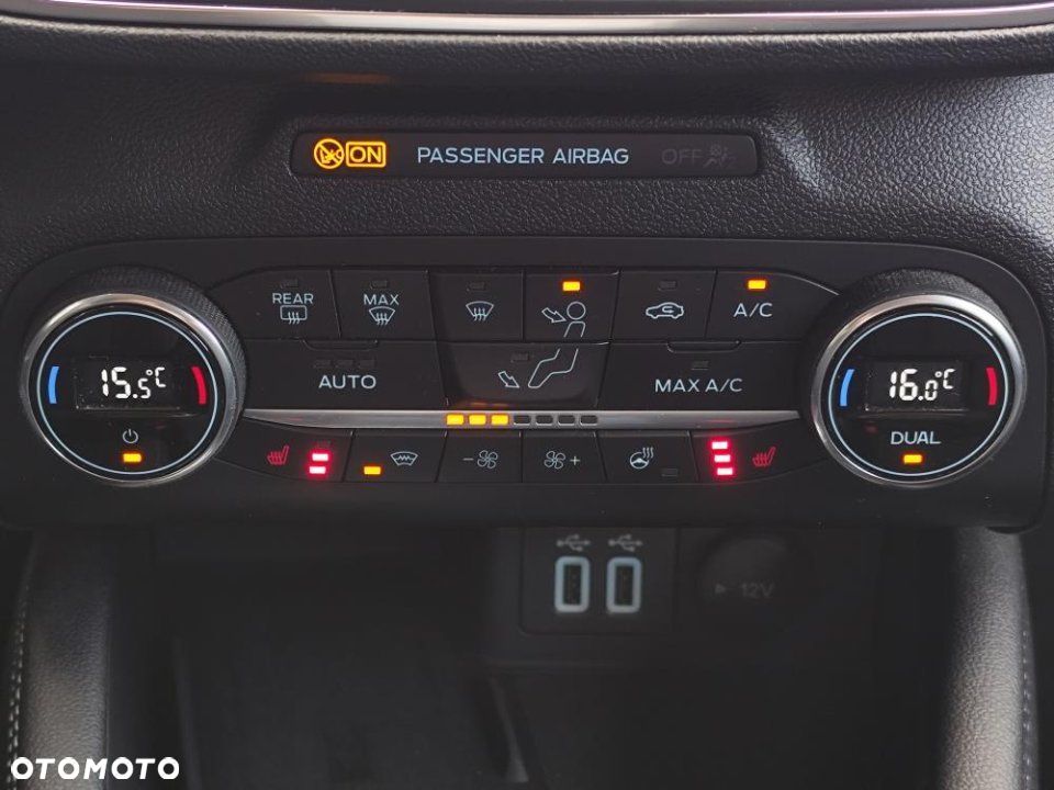 Ford Focus - 18