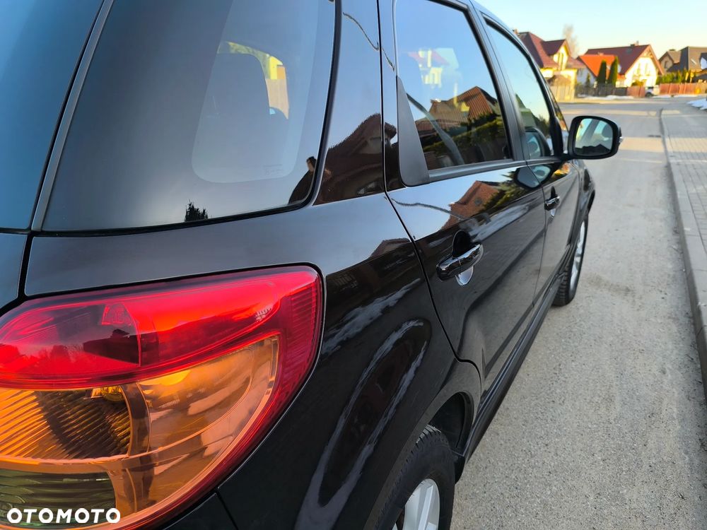 Suzuki SX4 1.6 VVT 4x2 Comfort - 5