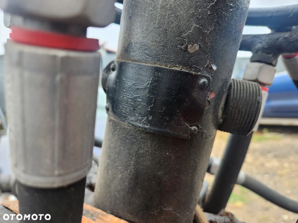 Chwytak Obrotowy Pięcioramienny Do Złomu Metalu Hydrauliczny - 4