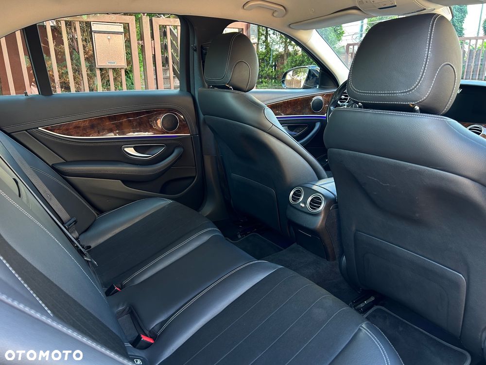 Mercedes-Benz Klasa E 220 d Avantgarde - 34