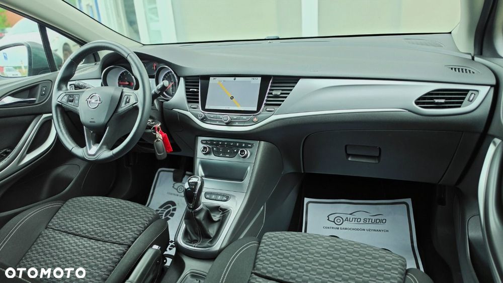 Opel Astra 1.4 Turbo Innovation - 10