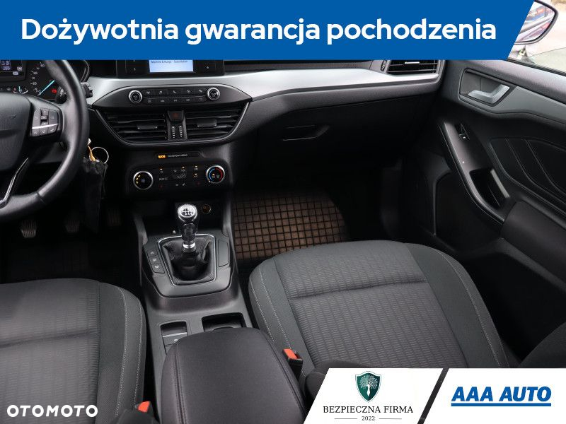Ford Focus - 9
