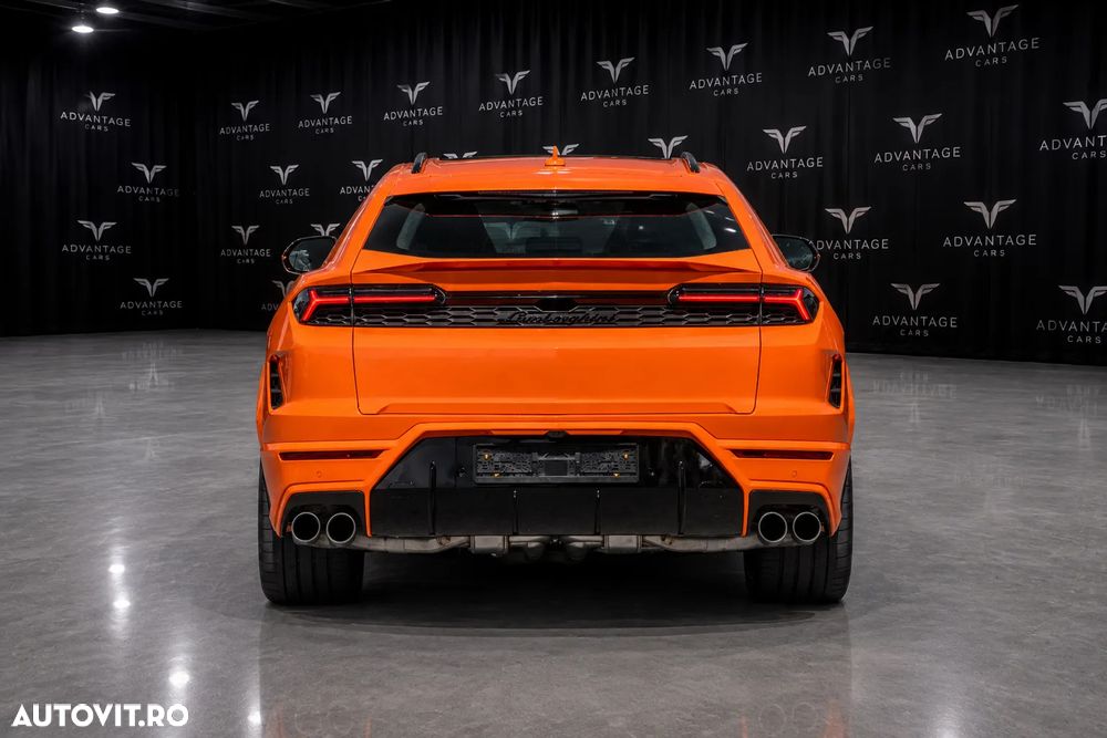 Lamborghini URUS - 4