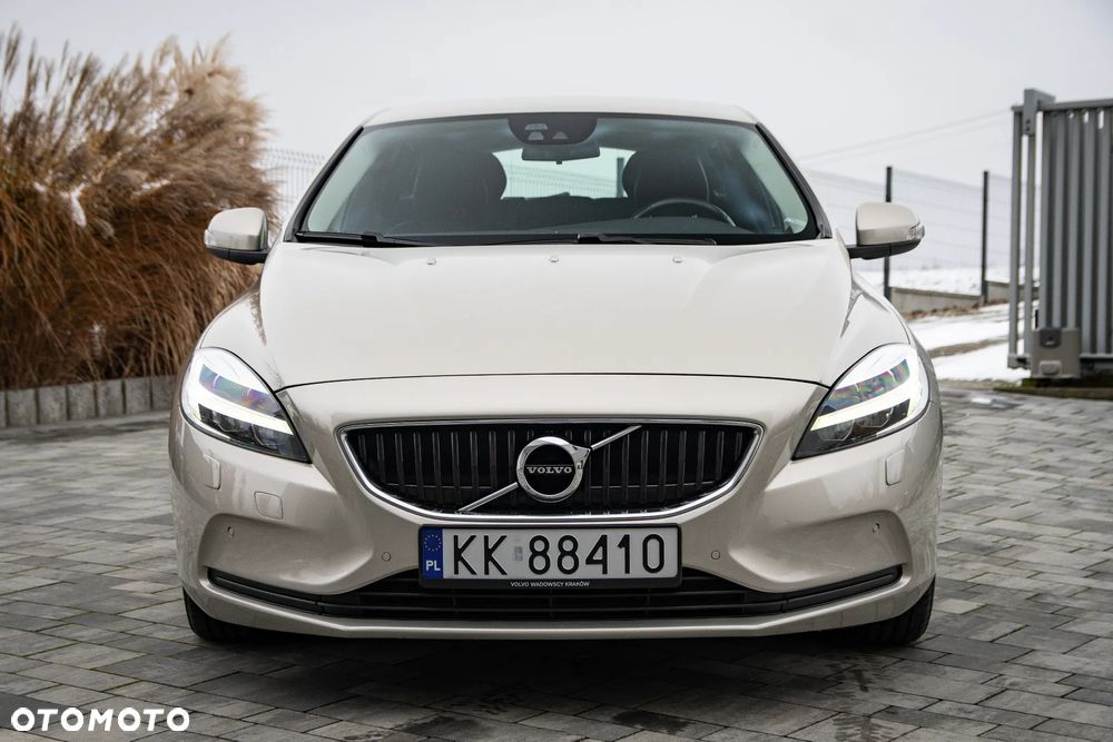 Volvo V40 D2 Kinetic - 2