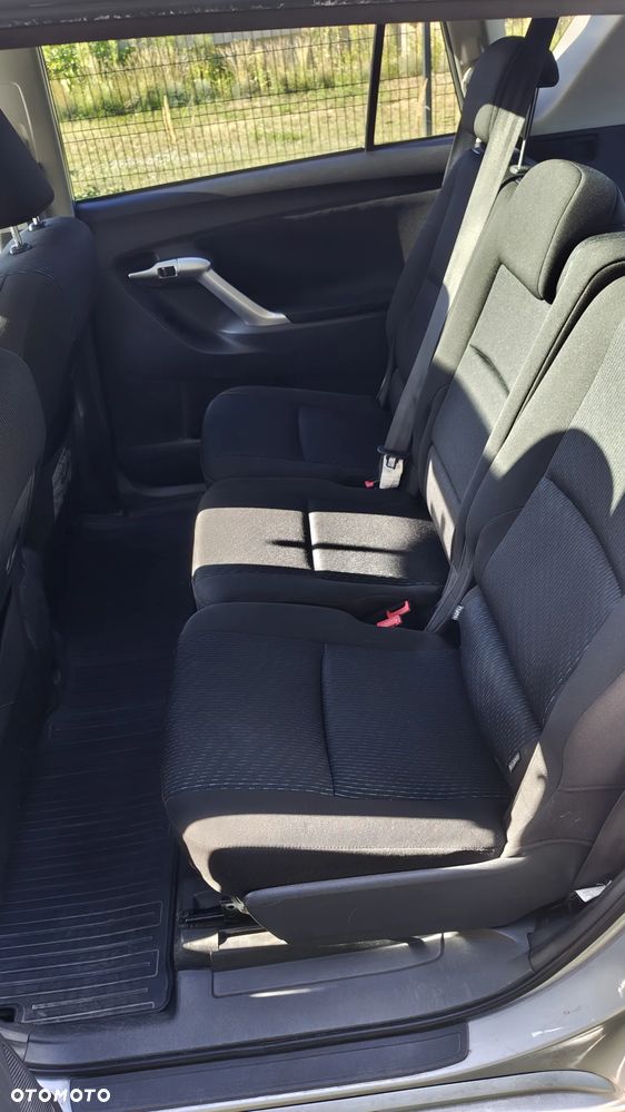 Toyota Verso 2.0 D-4D Sol - 11