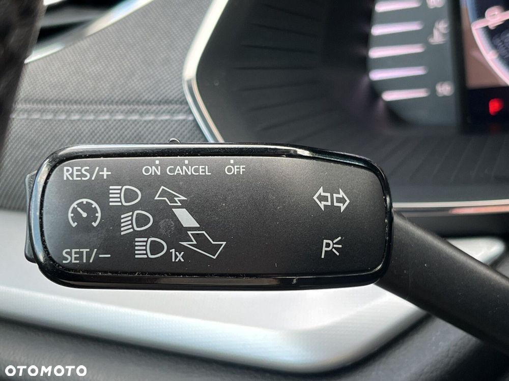 Skoda Octavia 2.0 TDI Style DSG - 27