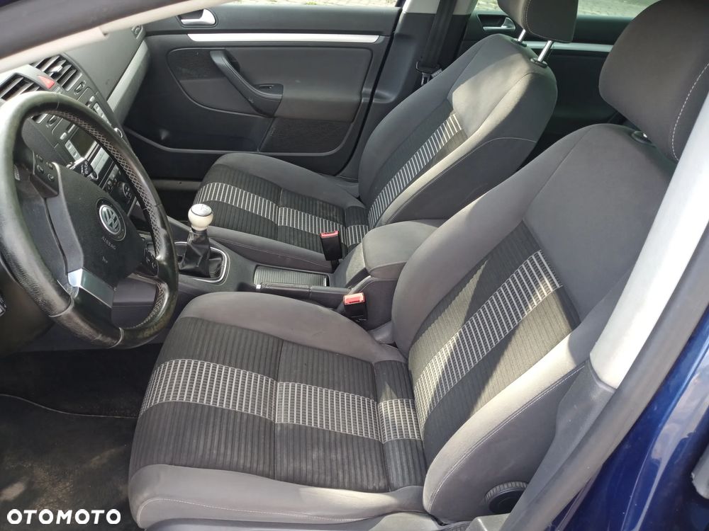 Volkswagen Golf 2.0 TDI United - 10