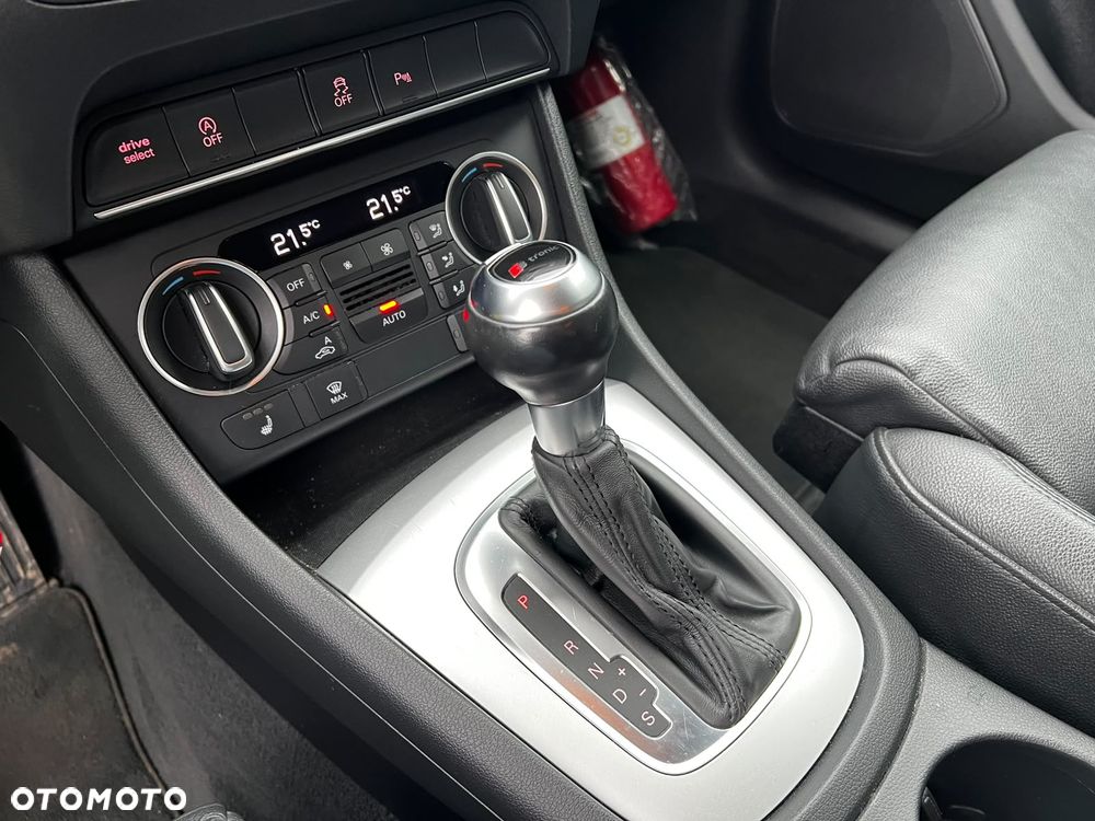 Audi Q3 1.4 TFSI Edycja Specjalna S tronic - 11