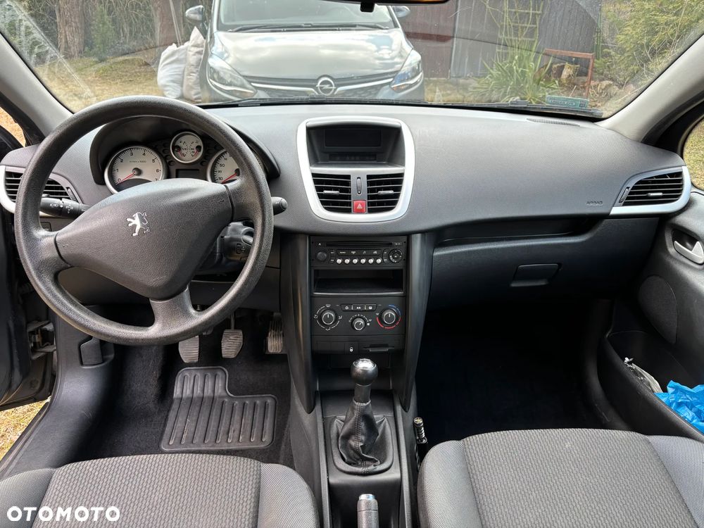 Peugeot 207 1.4 Trendy - 10
