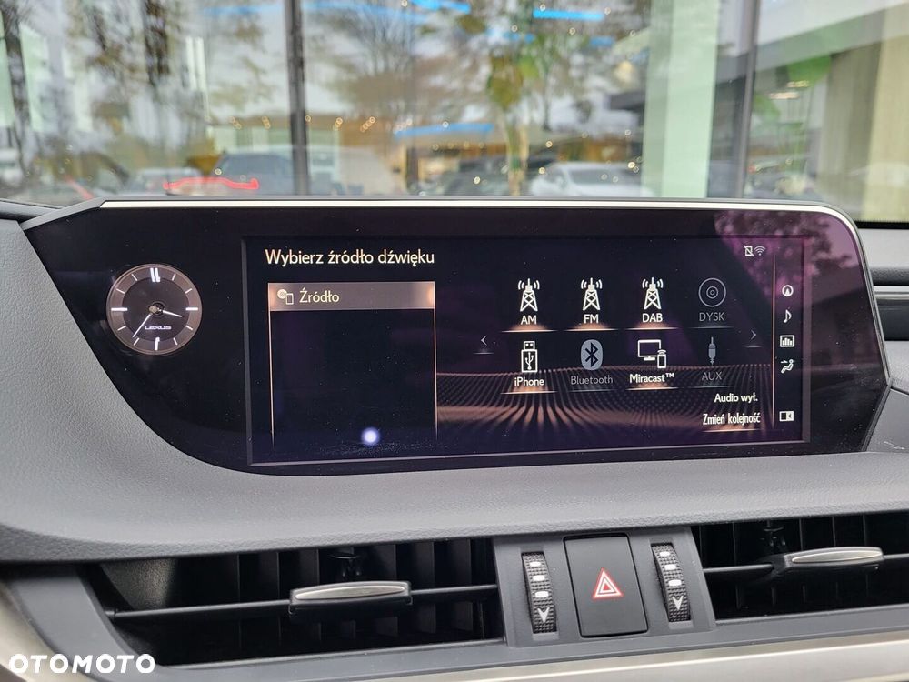 Lexus ES - 22