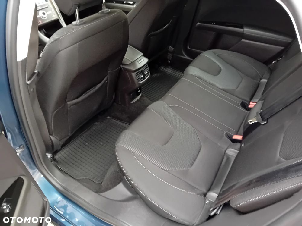 Ford Mondeo 2.0 EcoBlue Titanium - 25