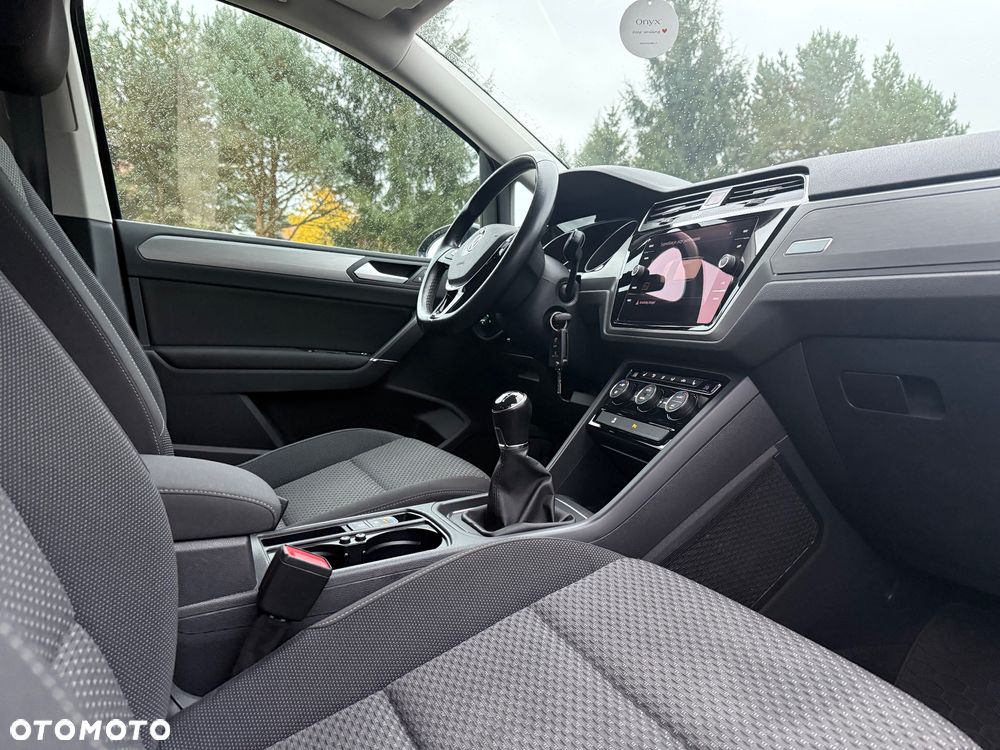 Volkswagen Touran 1.6 TDI BMT SCR Comfortline - 13
