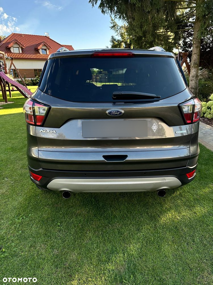 Ford Kuga 1.5 EcoBoost 4x4 Titanium - 4