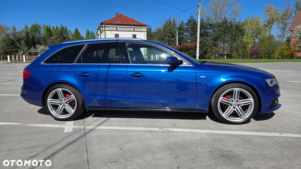 Audi A4 Avant 2.0 TDI DPF clean diesel S line Sportpaket - 4