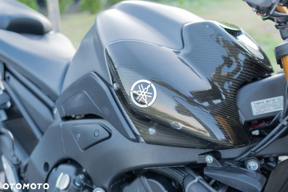 Yamaha FZ8 - 15