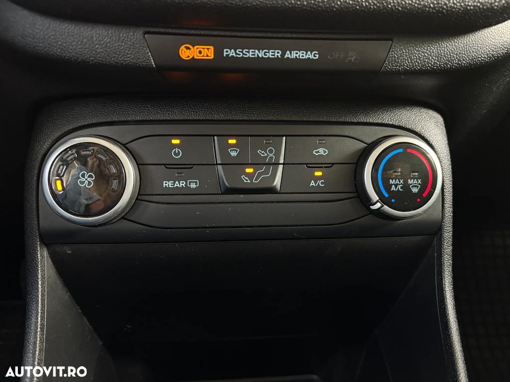 Ford Fiesta 1.1 Trend - 22
