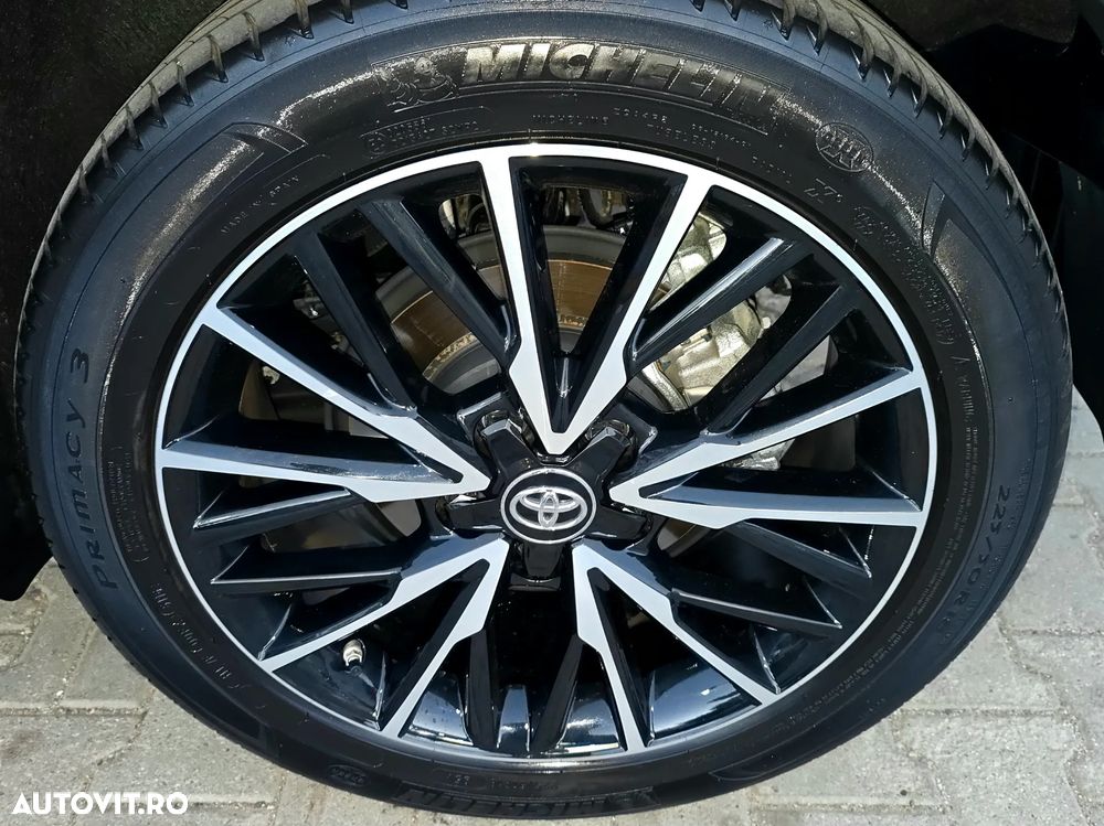 Toyota C-HR Lounge - 12