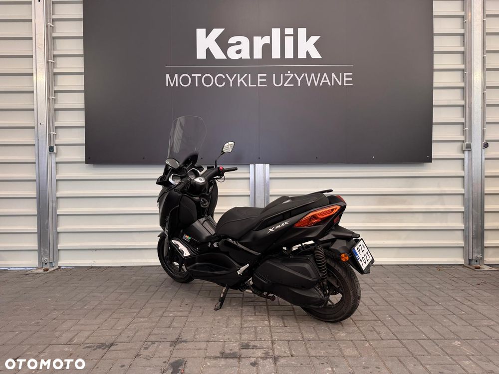 Yamaha X-max - 4