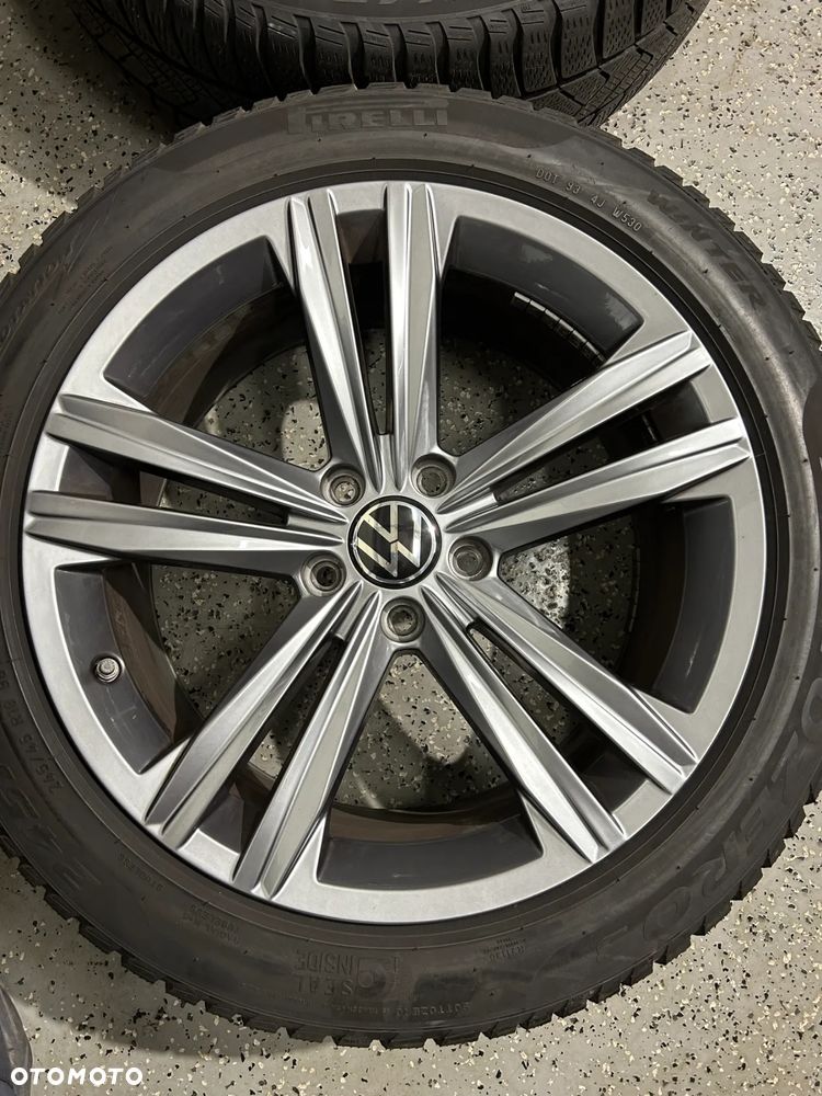Oryginalne koła zimowe FELGI 18 VW ARTEON Pirelli 245/45R18 2021r. jak NOWE - 6