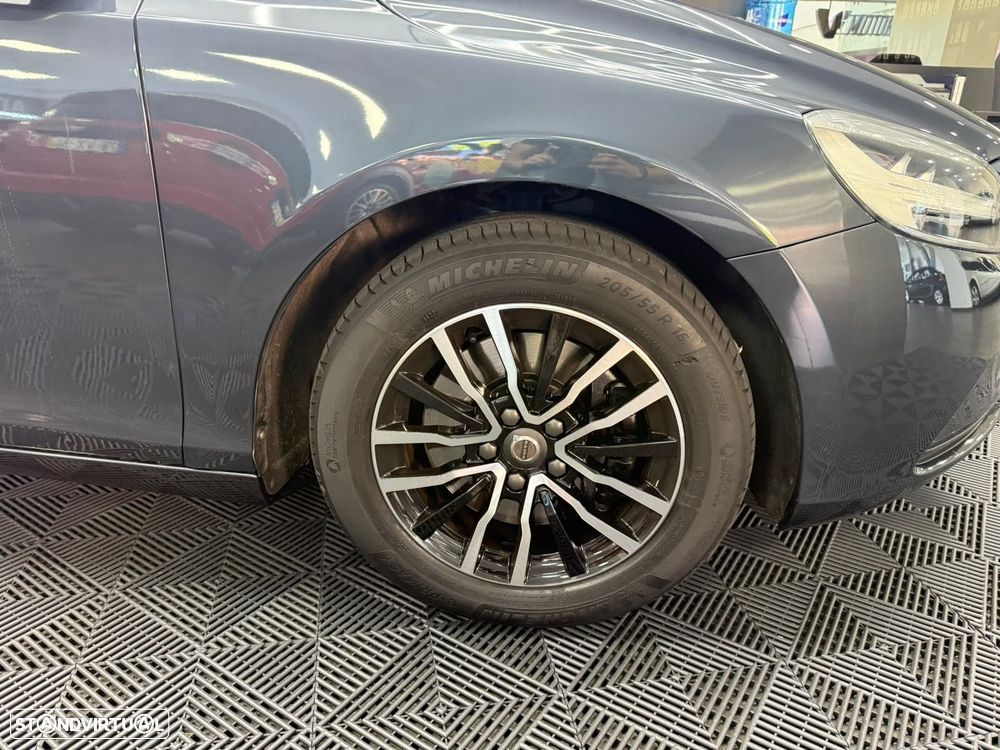Volvo V40 1.5 T3 Sport Edition R Geartronic - 5