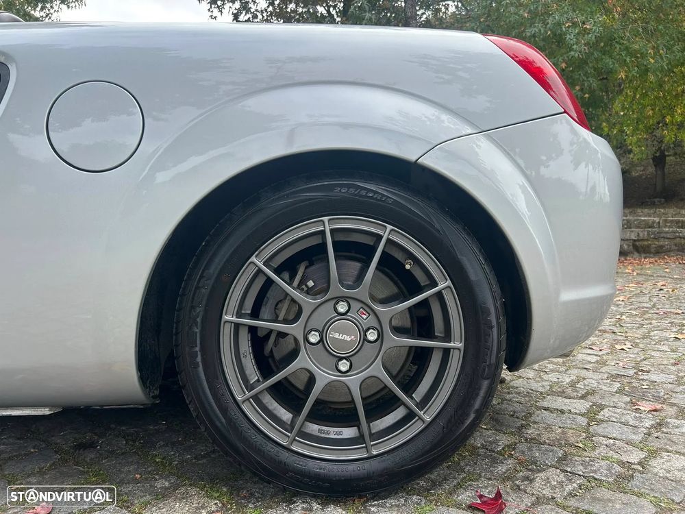 Toyota MR2 Roadster - 22