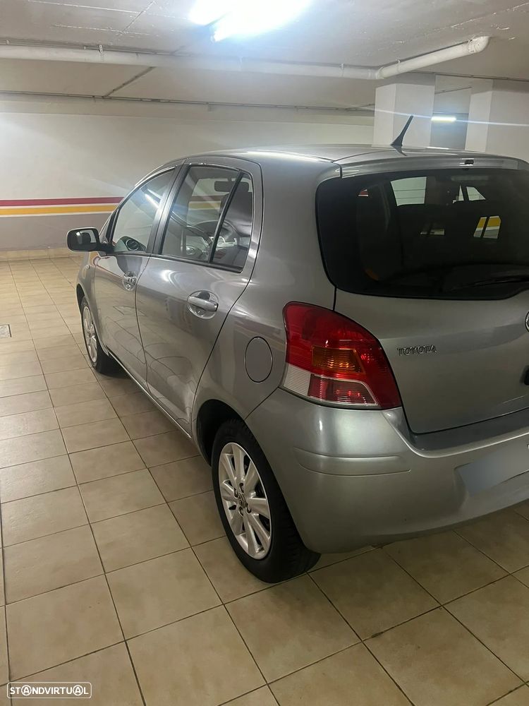 Toyota Yaris 1.0 VVT-i Sol VSC - 3