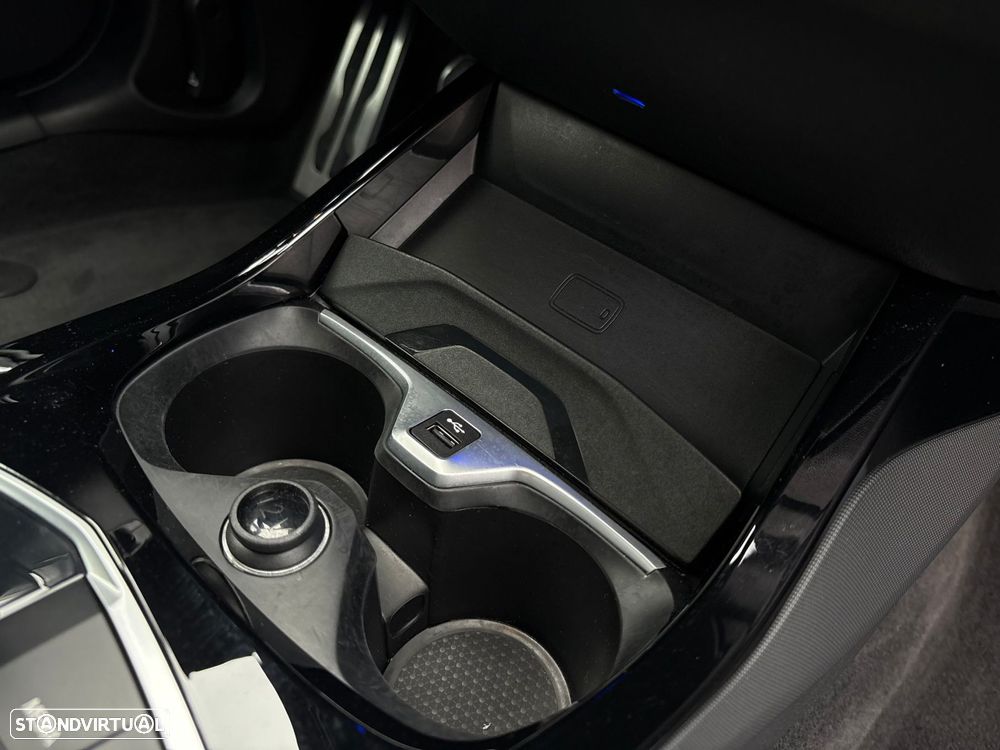 BMW 218 Gran Coupé i Pack Desportivo M Pro - 35