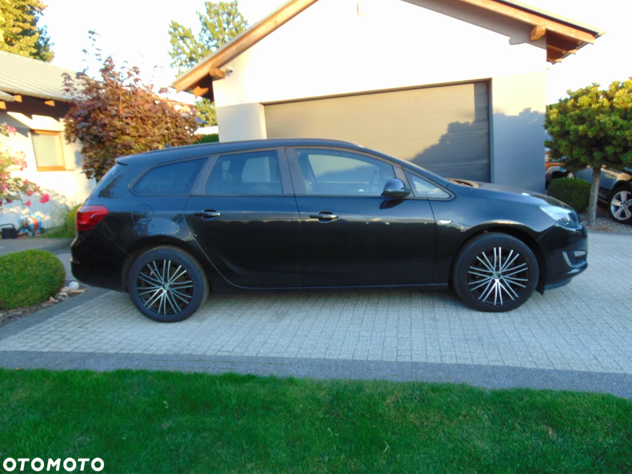 Opel Astra 2.0 CDTI ENERGY - 6