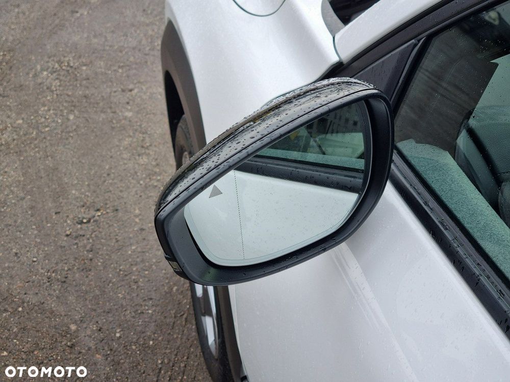 Mazda MX-30 - 9