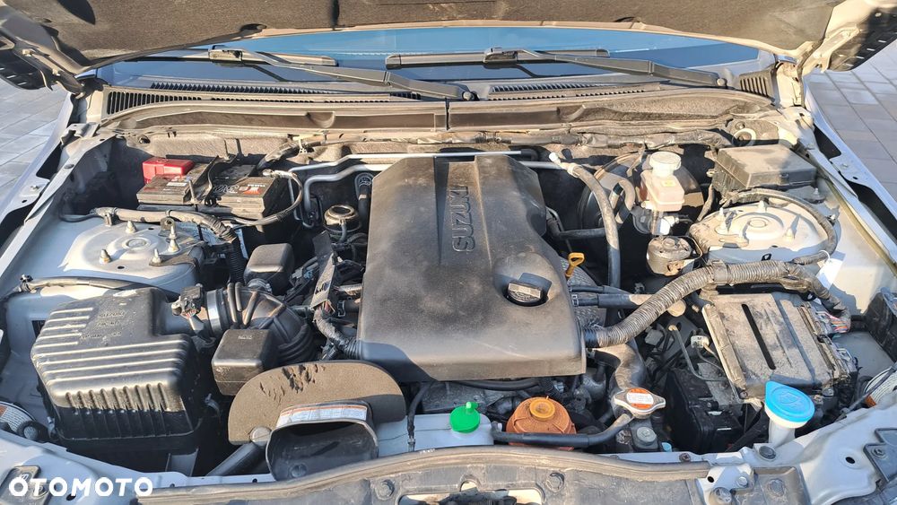 Suzuki Grand Vitara 2.4 Premium - 11