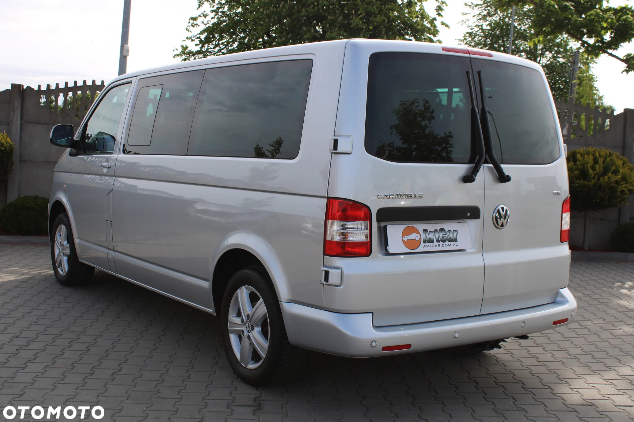 Volkswagen Caravelle - 6