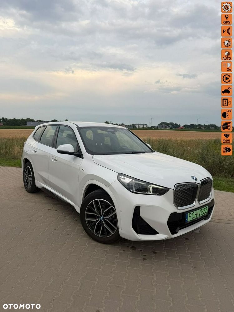 BMW iX1 eDrive20 66.5kWh M Sport - 1