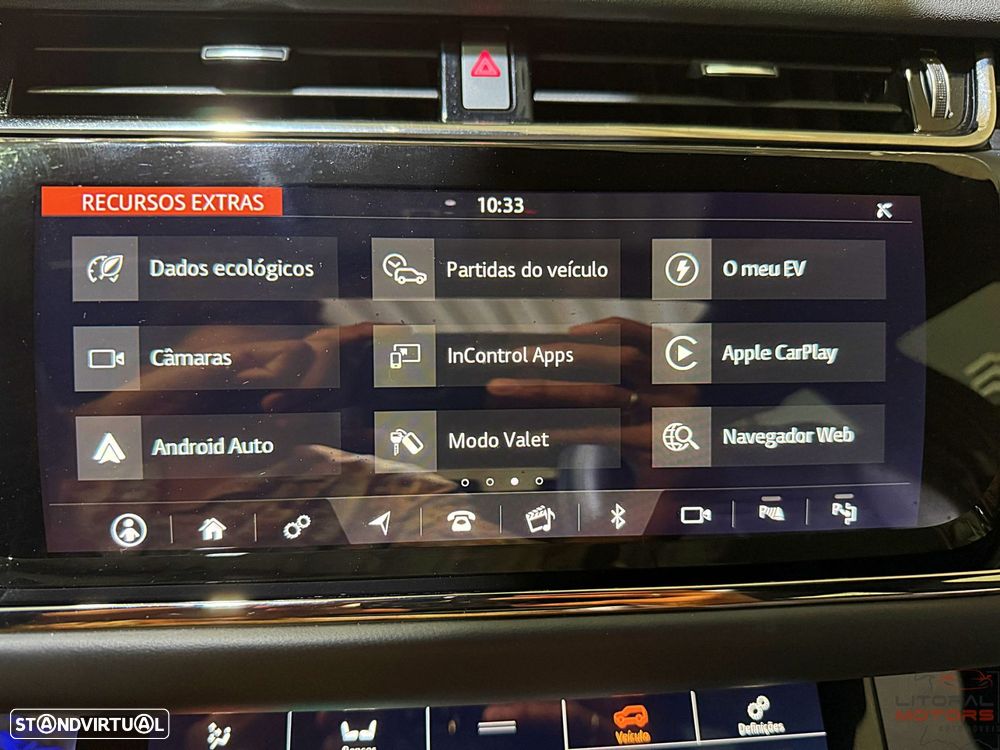 Land Rover Range Rover Evoque P300e R-Dynamic HSE - 40