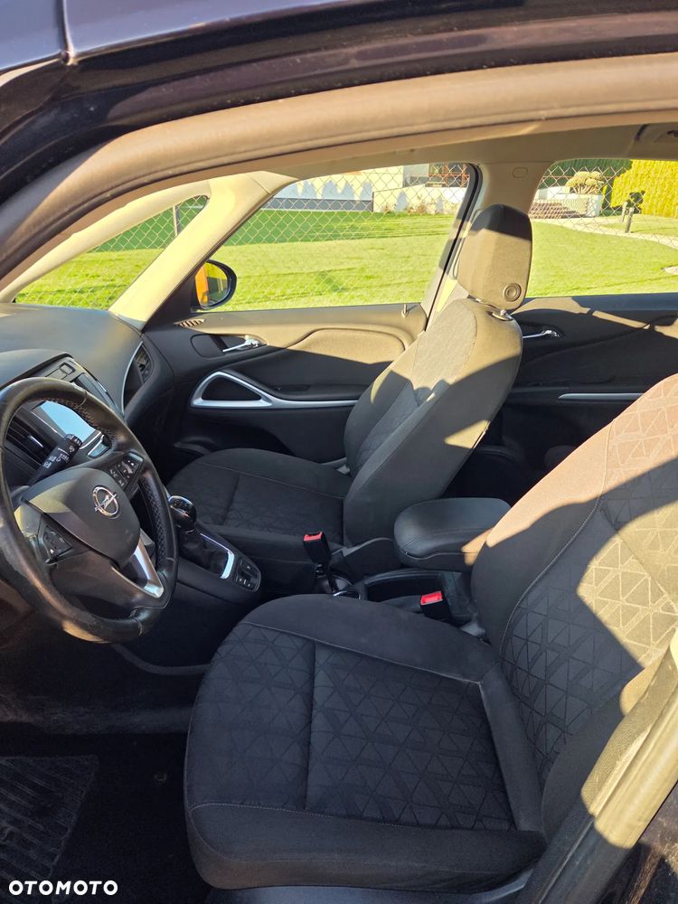 Opel Zafira 1.6 D Start/Stop Active - 10