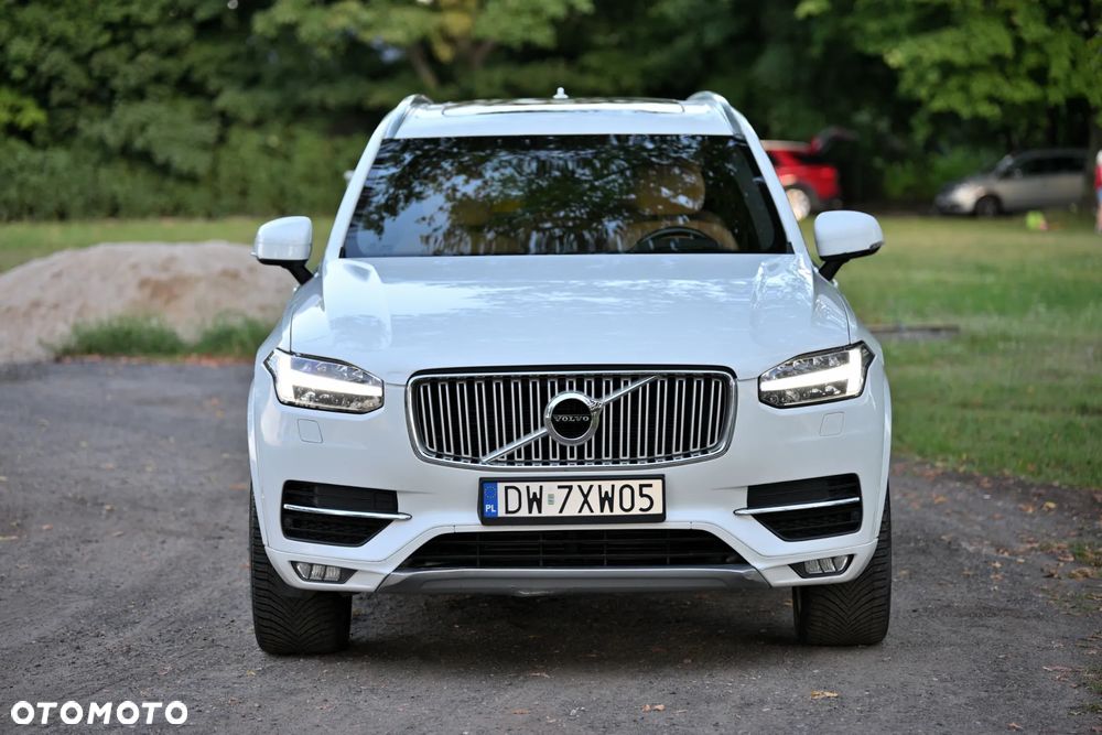 Volvo XC 90 D5 AWD Momentum - 11