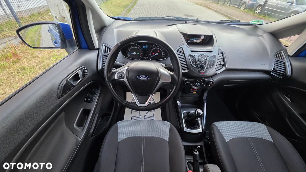 Ford EcoSport - 12