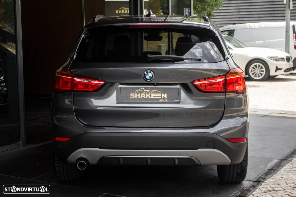 BMW X1 16 d sDrive Line Sport - 7