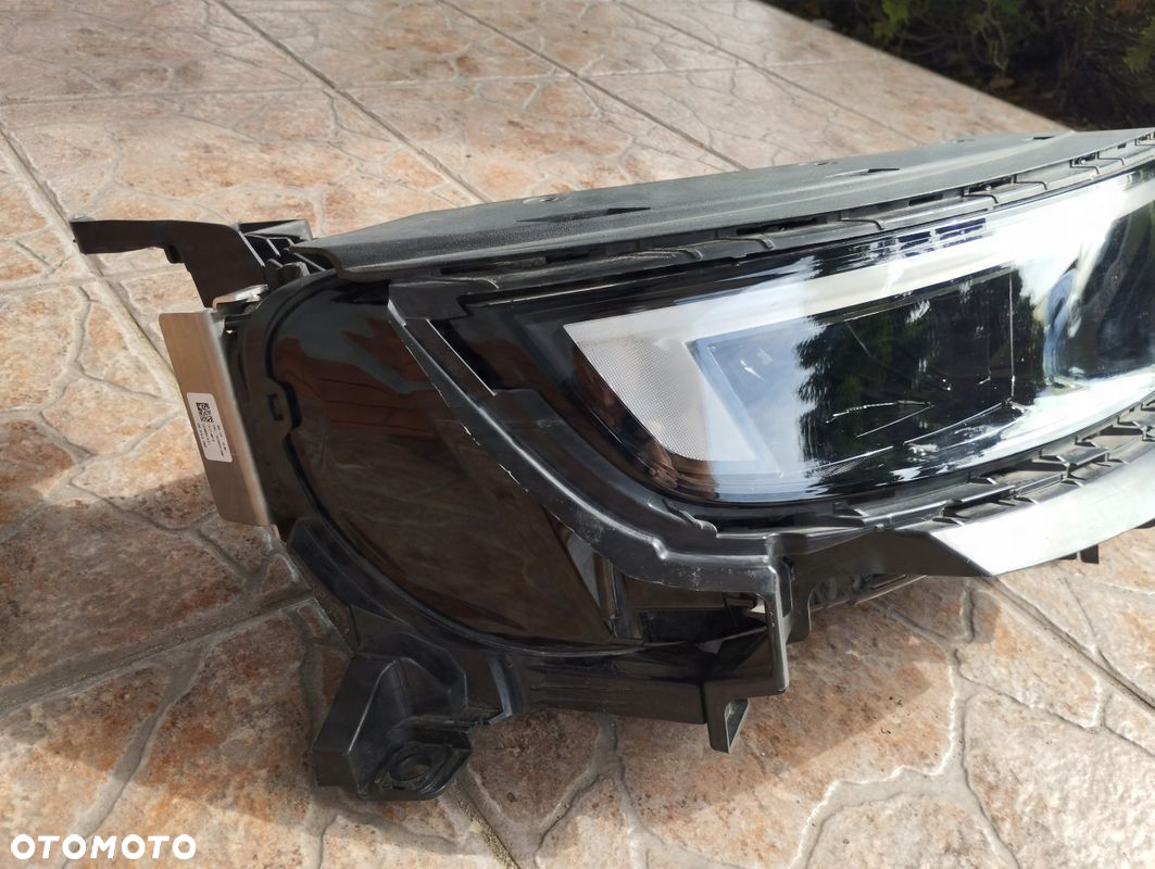 Lampa prawa Full LED Opel Mokka B II 2020-^ 9847939180 - 4