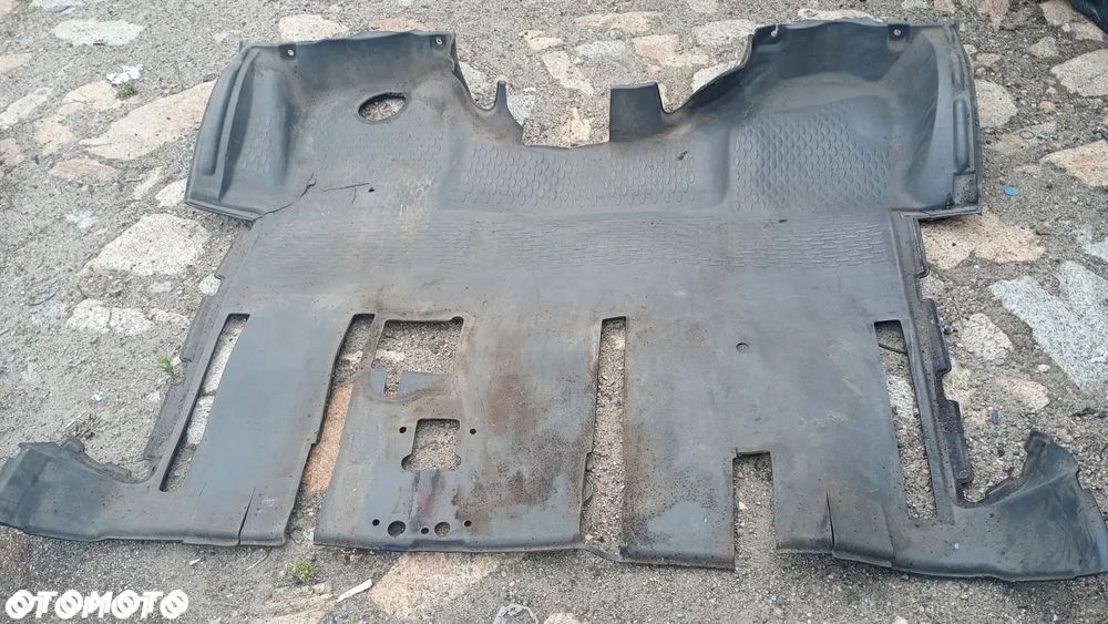 F.V Wykładzina kabiny Iveco Daily IV V Dywan 2006-2014 - 1
