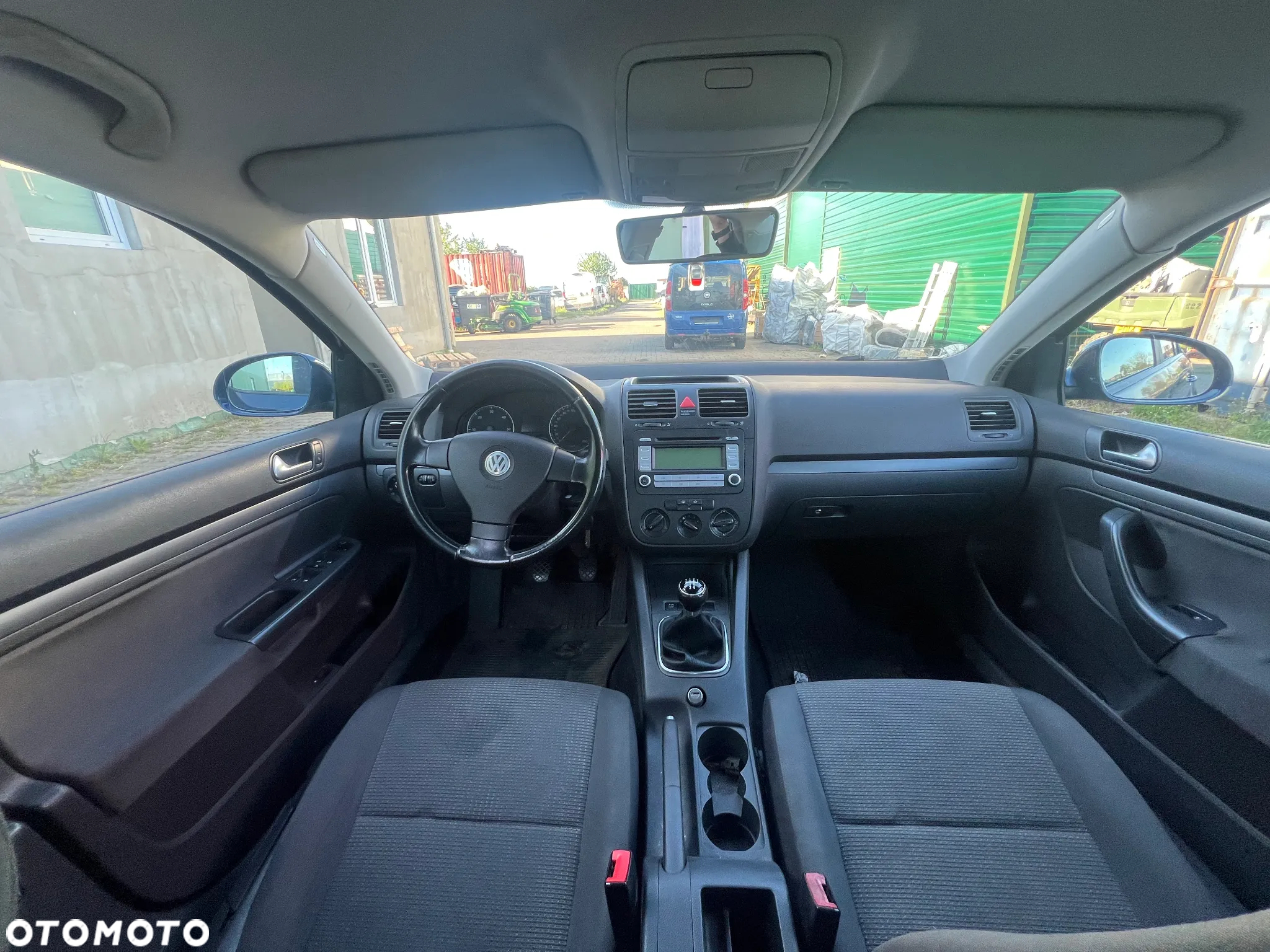 Volkswagen Jetta 1.9 TDI Trendline - 12