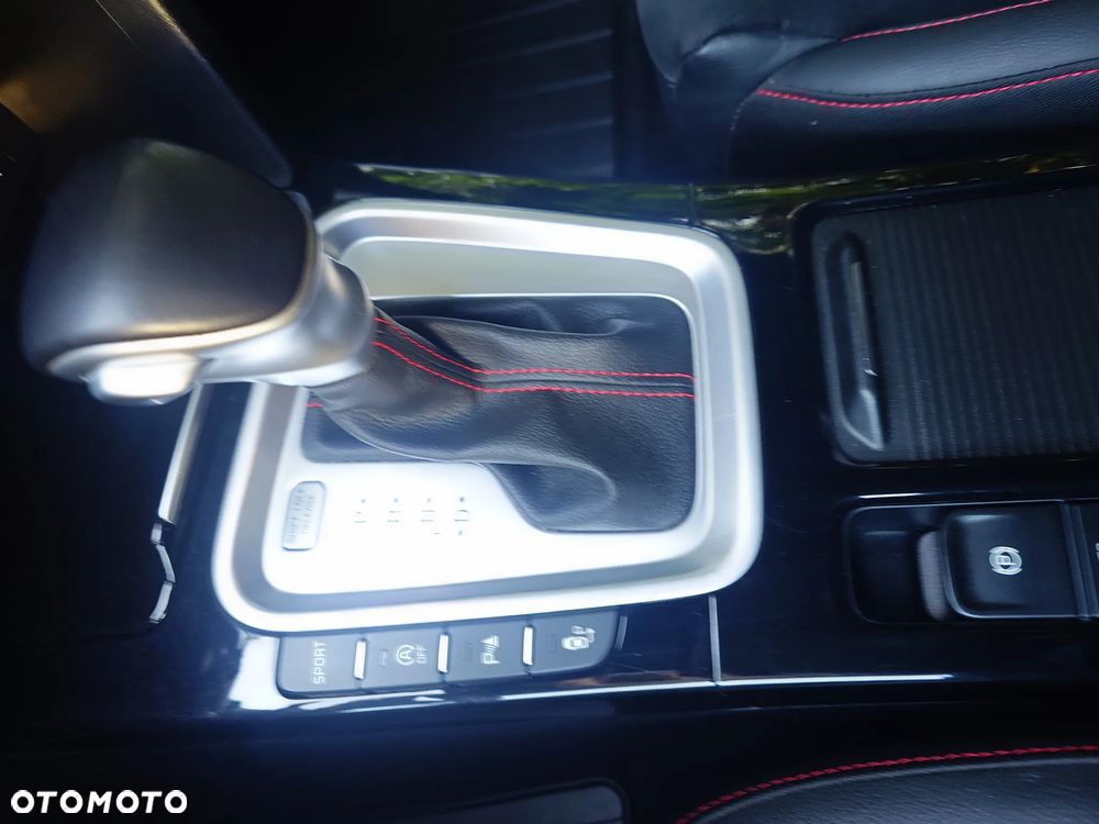 Kia ProCeed - 15