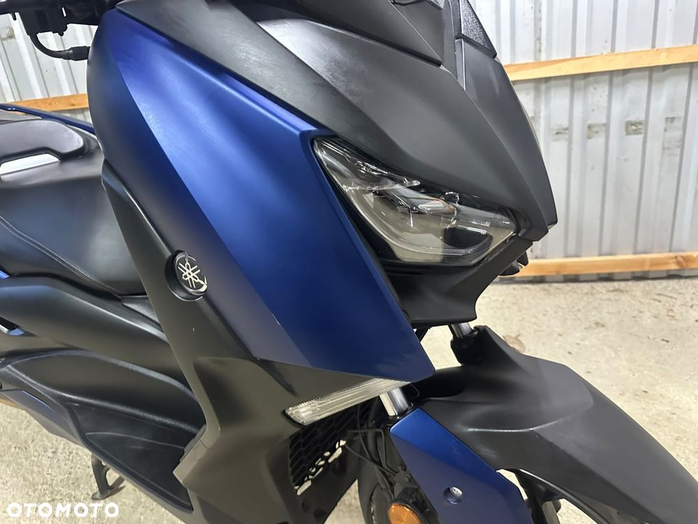 Yamaha X-max - 16