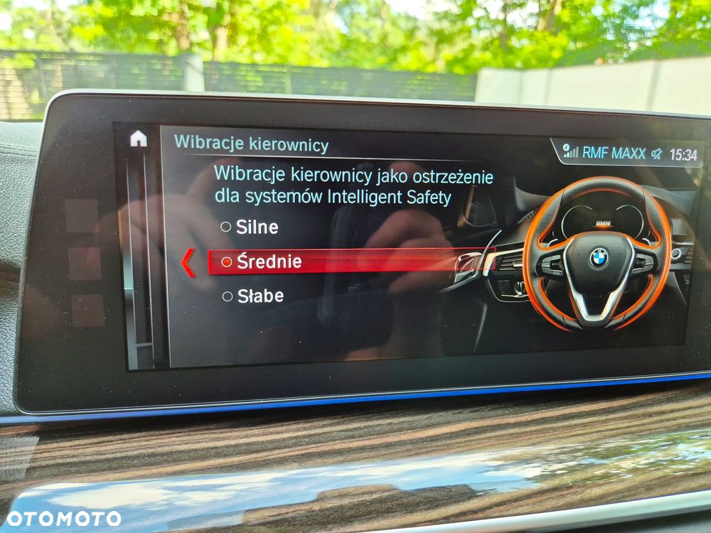 BMW Seria 5 520d xDrive Luxury Line - 20