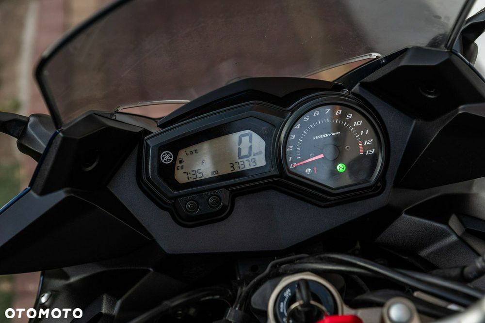 Yamaha XJ - 8