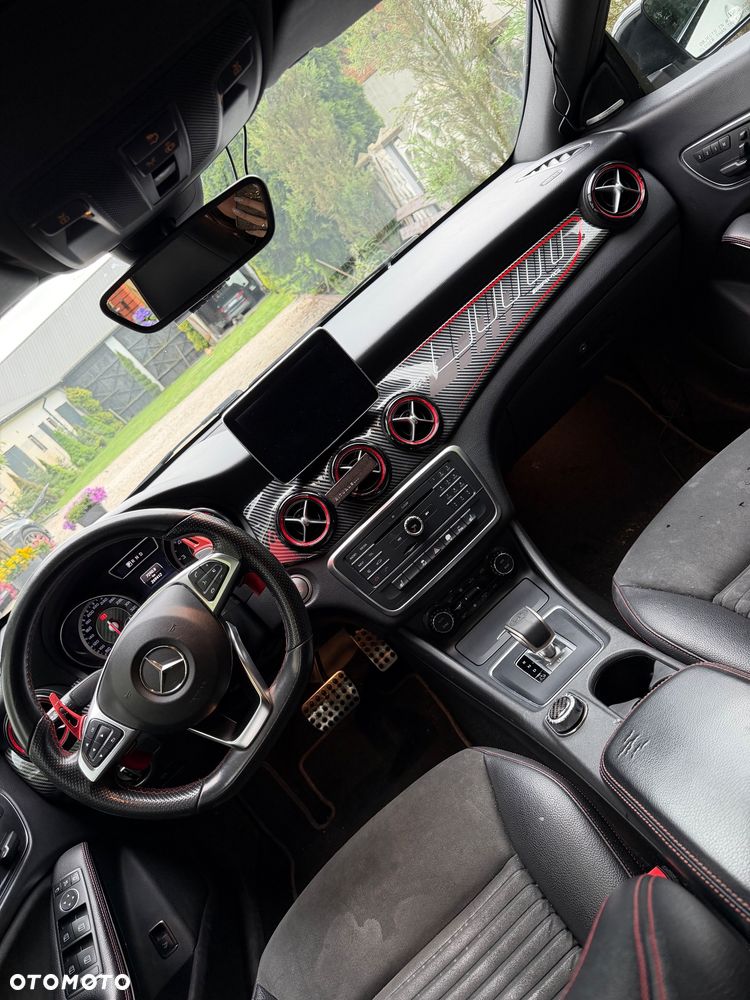 Mercedes-Benz CLA AMG 45 4-Matic - 7