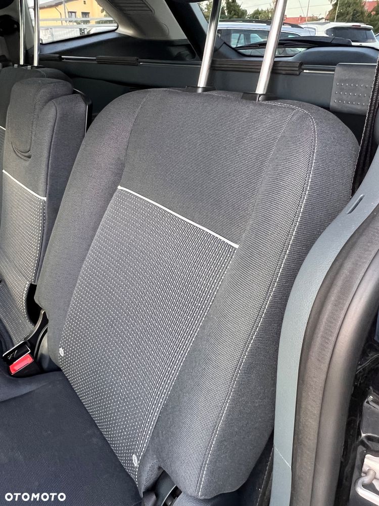 Ford Grand C-MAX 1.6 TDCi Start-Stop-System Trend - 12