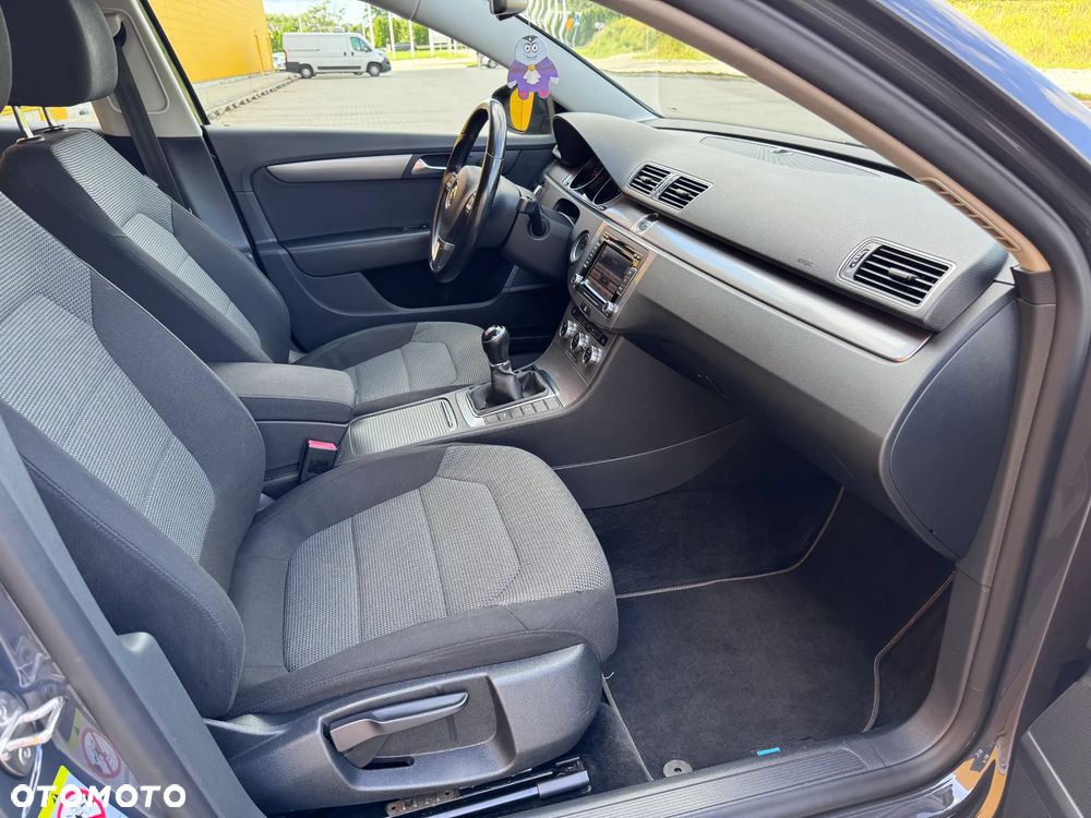 Volkswagen Passat Variant 2.0 TDI Comfortline - 31