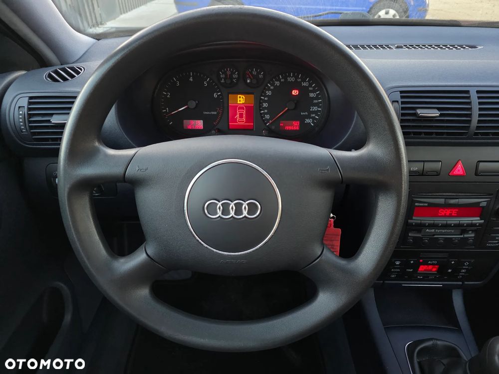 Audi A3 Sportback 1.6 Attraction - 10